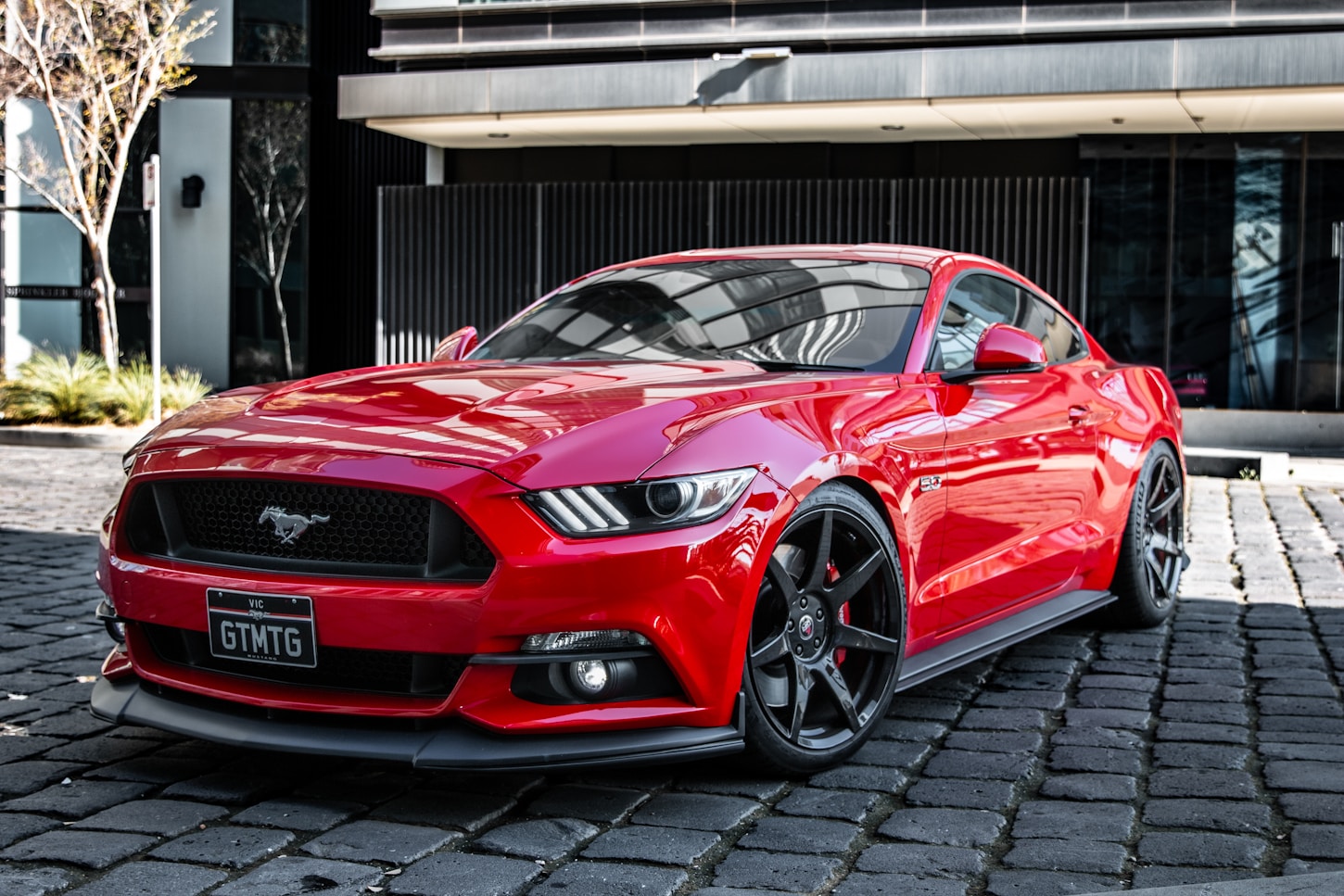 Mobile Windshield Replacement in Gardena California